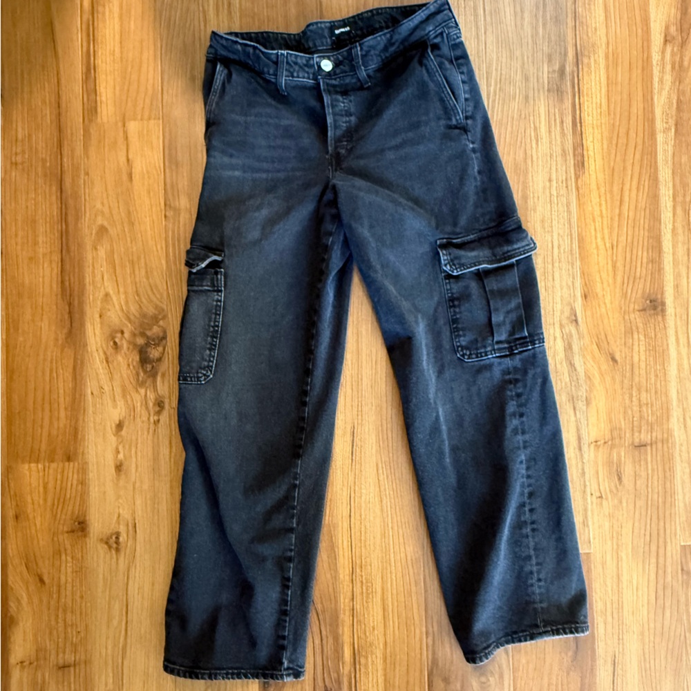 Express Relaxed Straight Low Rise Black Cargo Jeans